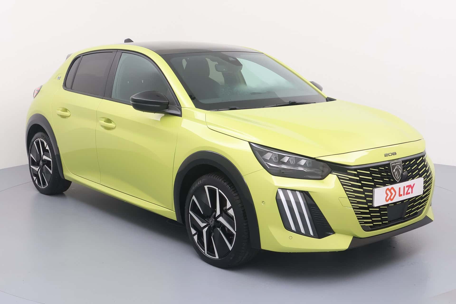 PEUGEOT 208